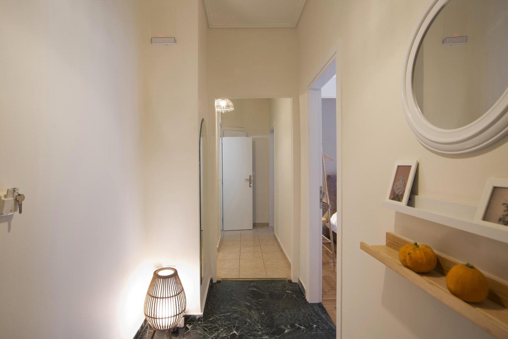 Pinelopi Spotless 2 Bedroom Renovated Center *